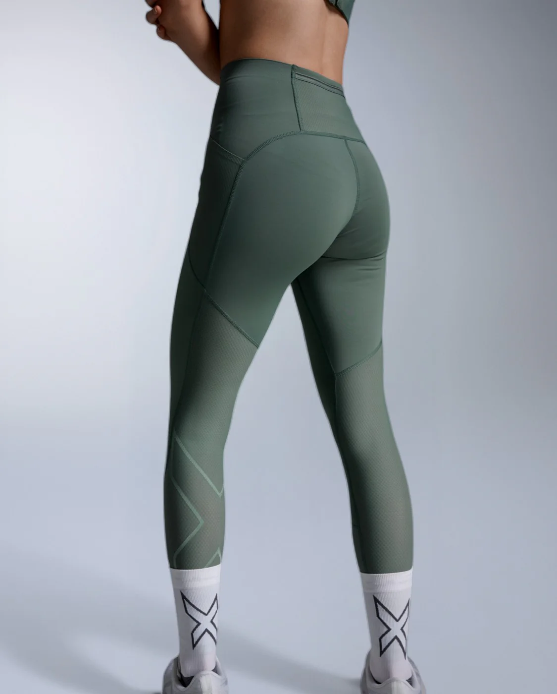 Aero Mesh Hi-Rise Compression Tights - Image 5