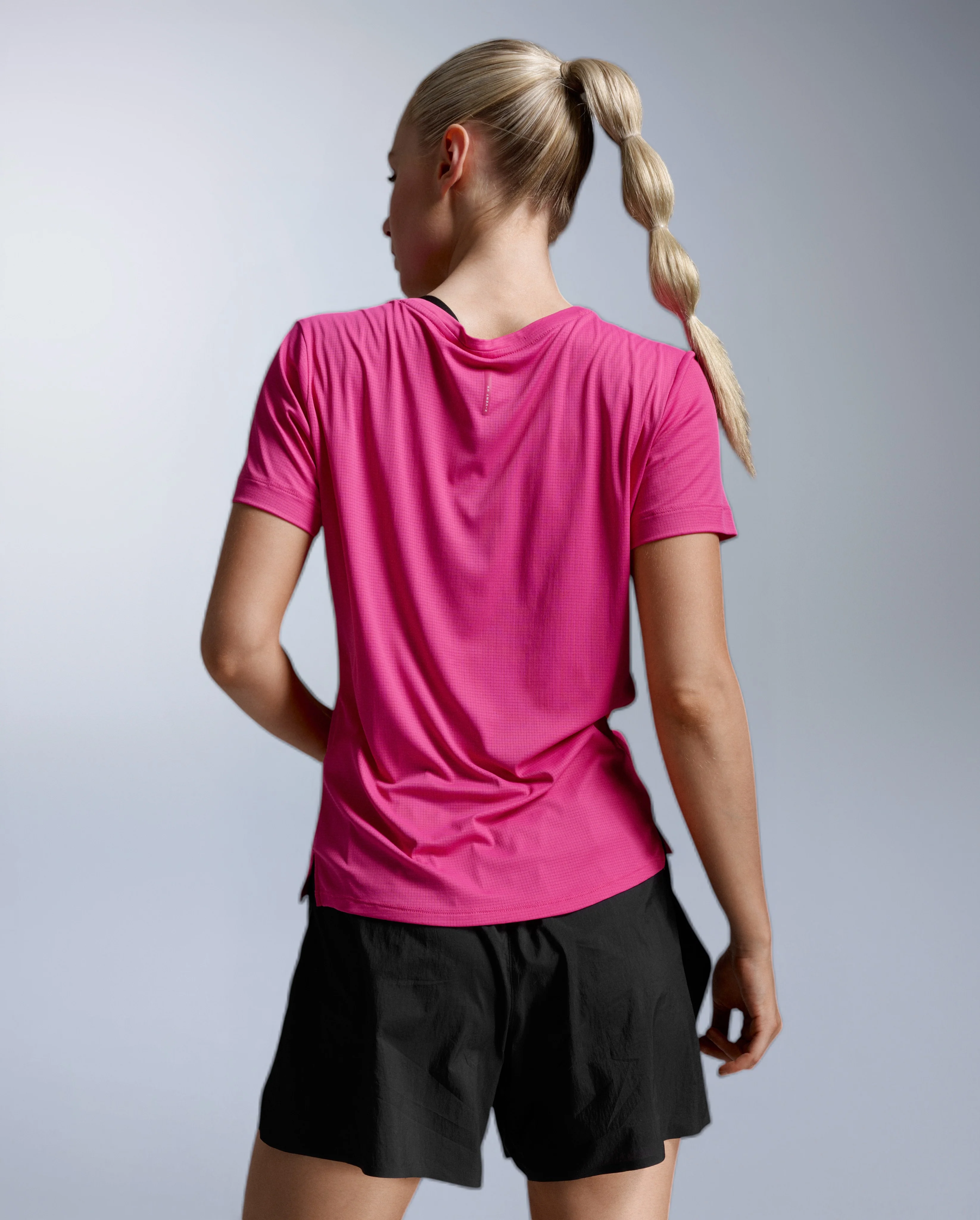 Aero Trail Tee - Image 7