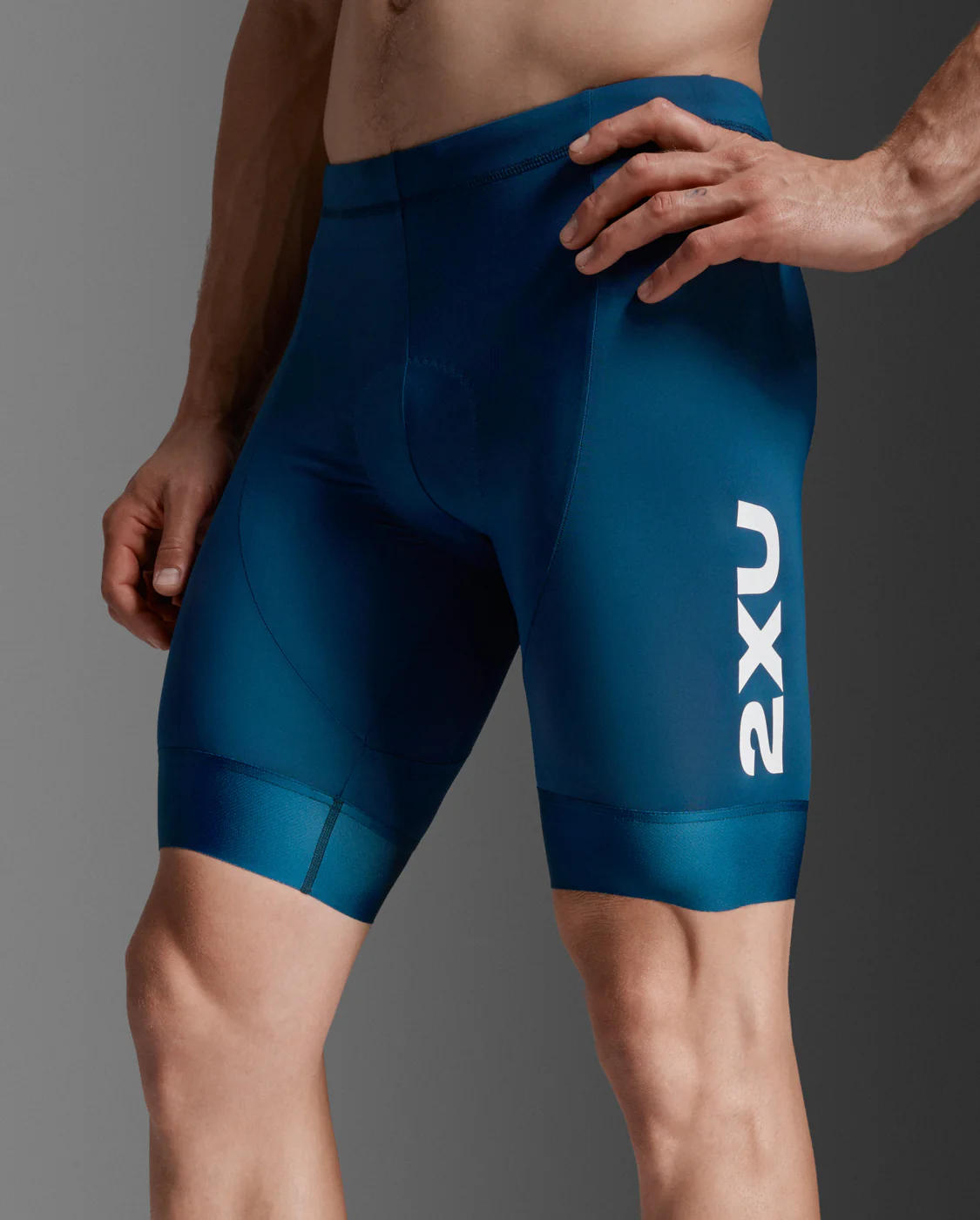 Aero Tri 9 Inch Shorts - Image 5