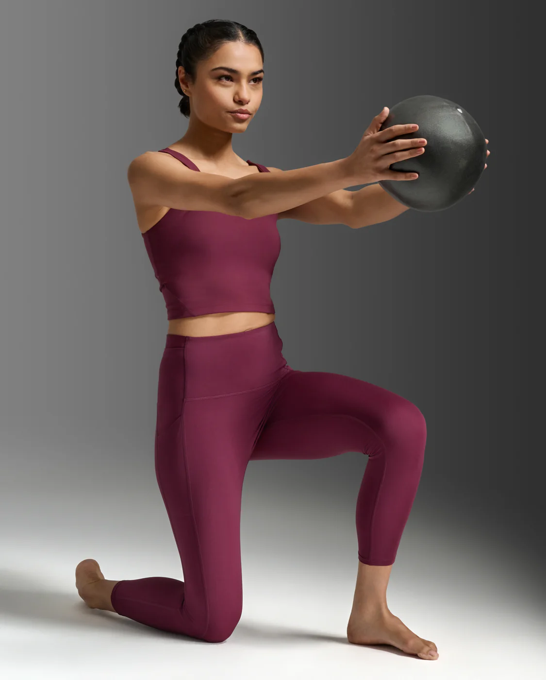 Form Stash Hi-Rise Compression 7/8 Tights with Pockets - Image 5
