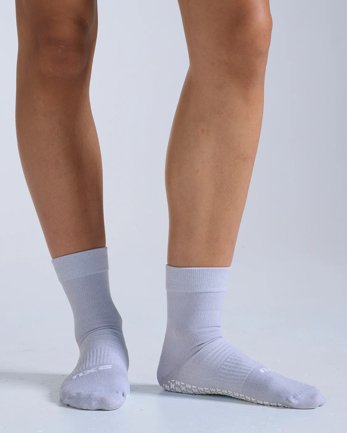 Performance Crew Grip Socks - Image 3