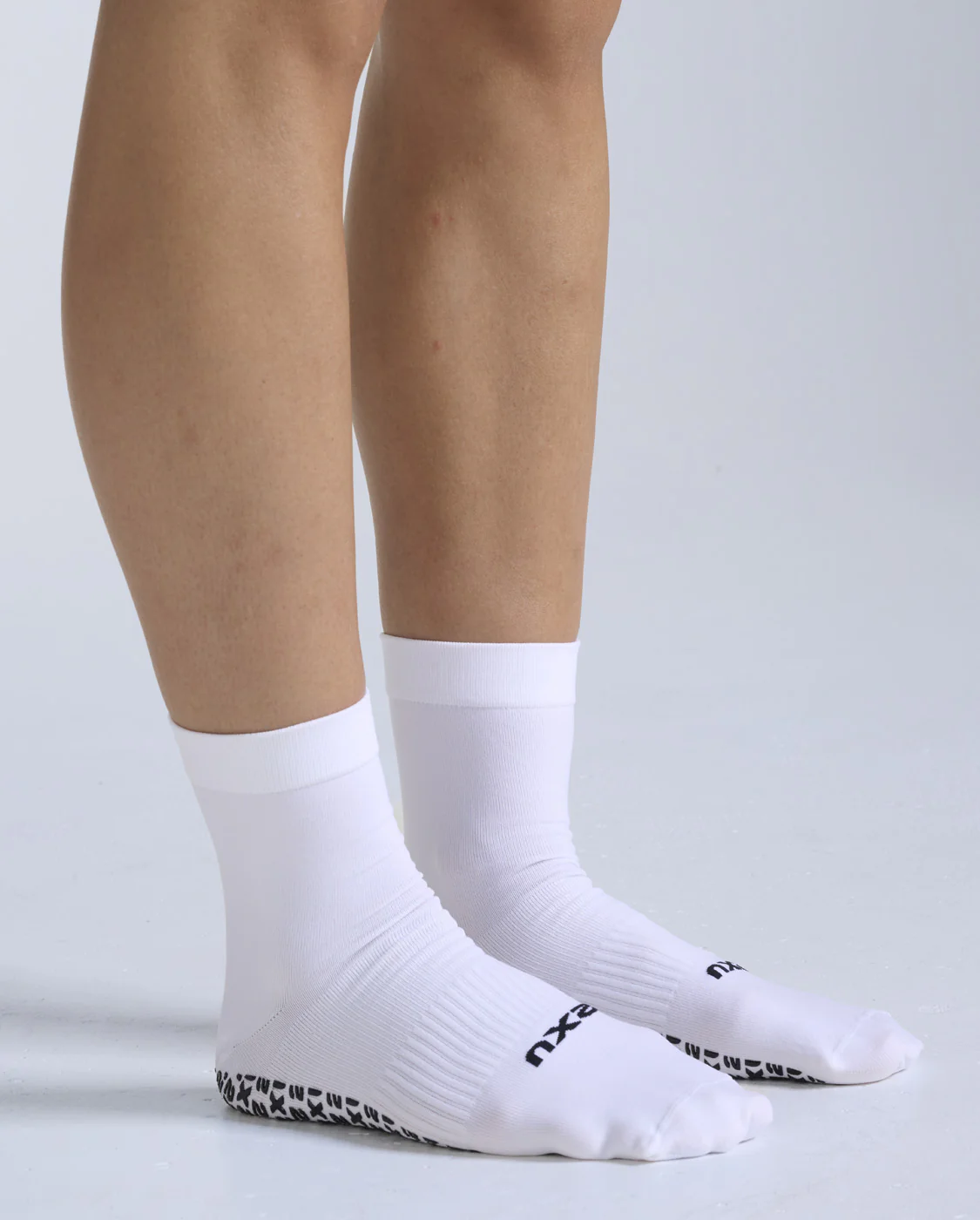 Performance Crew Grip Socks - Image 3